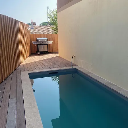 Les Embruns D - Avec Piscine Chauffee 빌라
