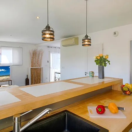 Les Embruns D - Avec Piscine Chauffee Вилла