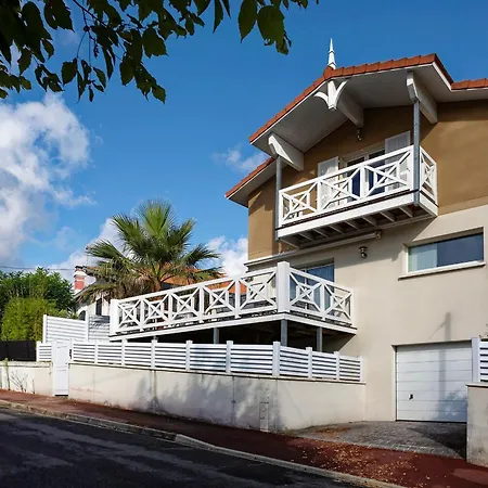 Les Embruns D - Avec Piscine Chauffee Вилла Аркашон